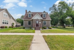 323 S Galbraith Street Blue Earth